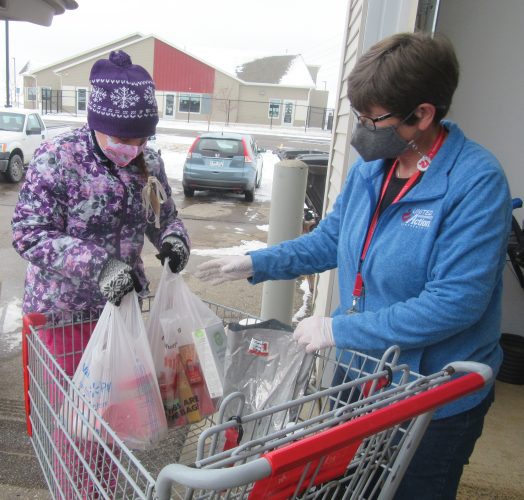 Trading Christmas presents for food donations | News, Sports, Jobs - Vimarsana News